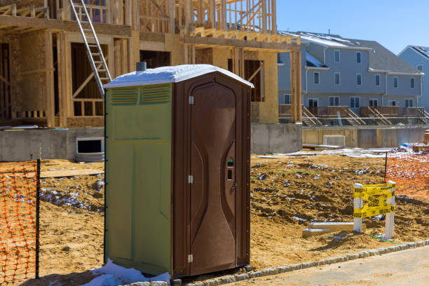 Best Temporary restroom rental  in Garden City, KS
