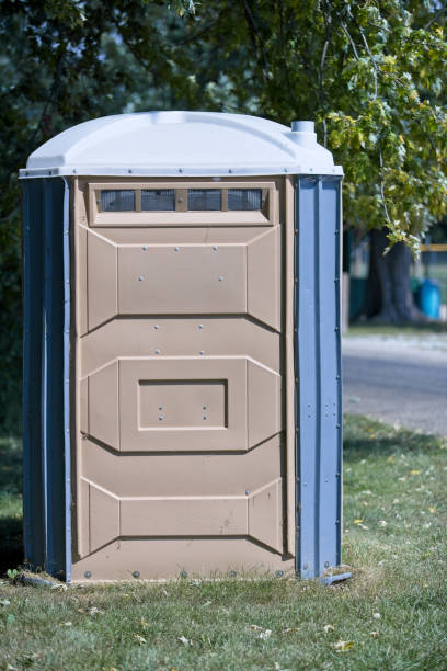 Best Affordable porta potty rental  in Garden City, KS