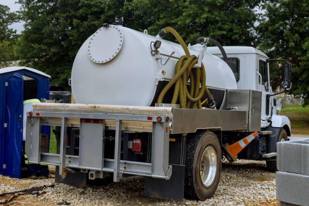 Porta potty rental for festivals in Garden City, KS